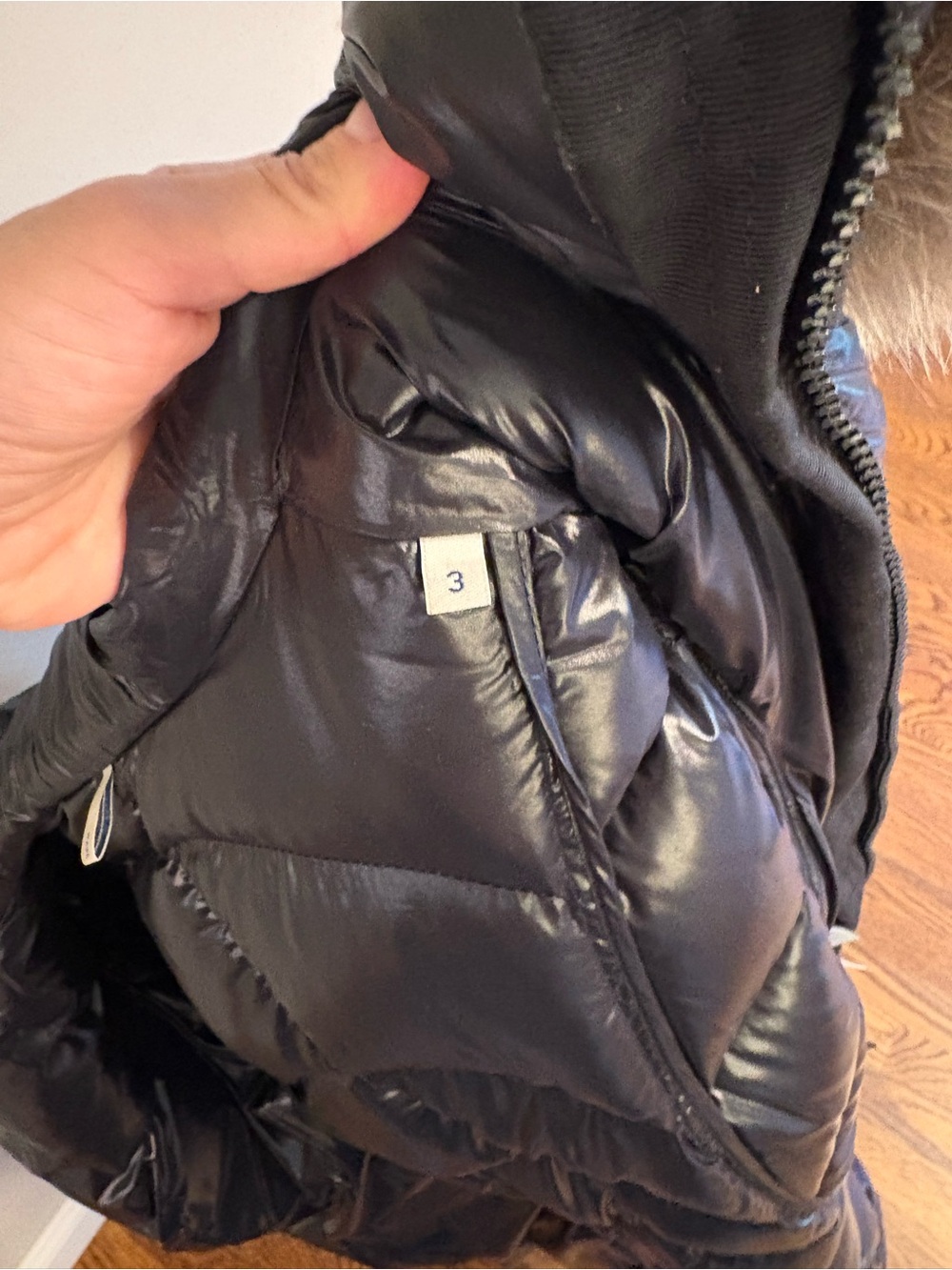 Moncler Women's Dark Blue Down Puffer Coat with Fur Trim - Picture 6 of 6